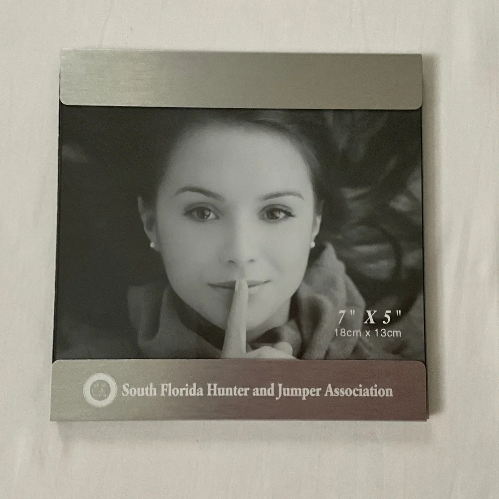 NIB Table Top 5x7” Photo Frame Silver